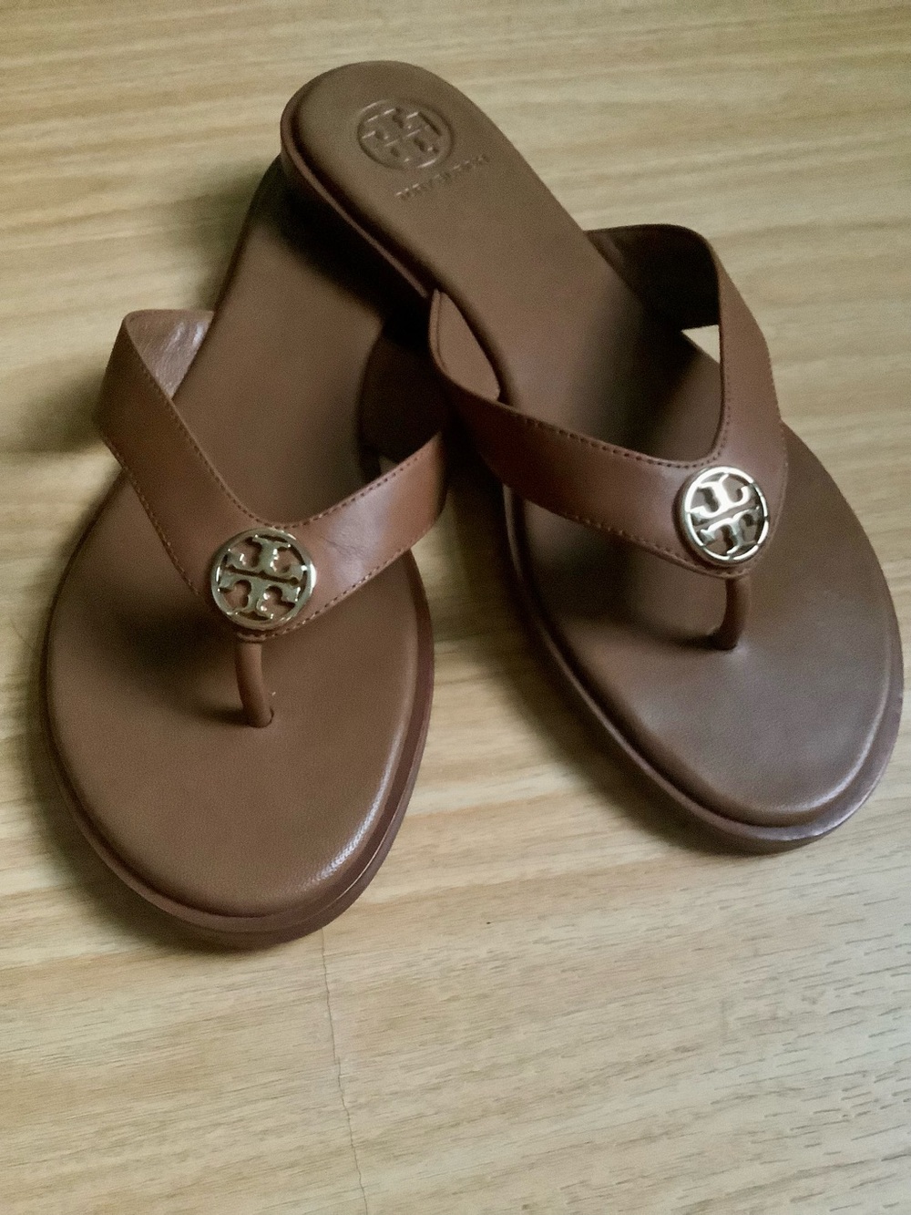Tory Burch Brown Leather Logo Thong Sandals, Size 5M